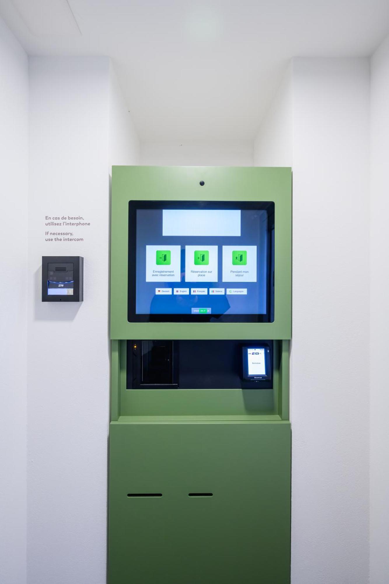 Hotel Arnold Self Check-In Neuenburg Exterior foto